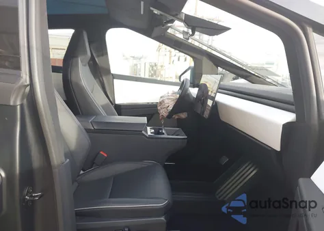 2024 Tesla Cybertruck Cyberbeast z USA, uszkodzony, nr VIN 7G2CEHEE2RA038873